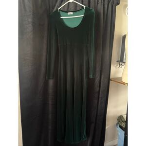 BCBG vintage green velvet long sleeve  dress